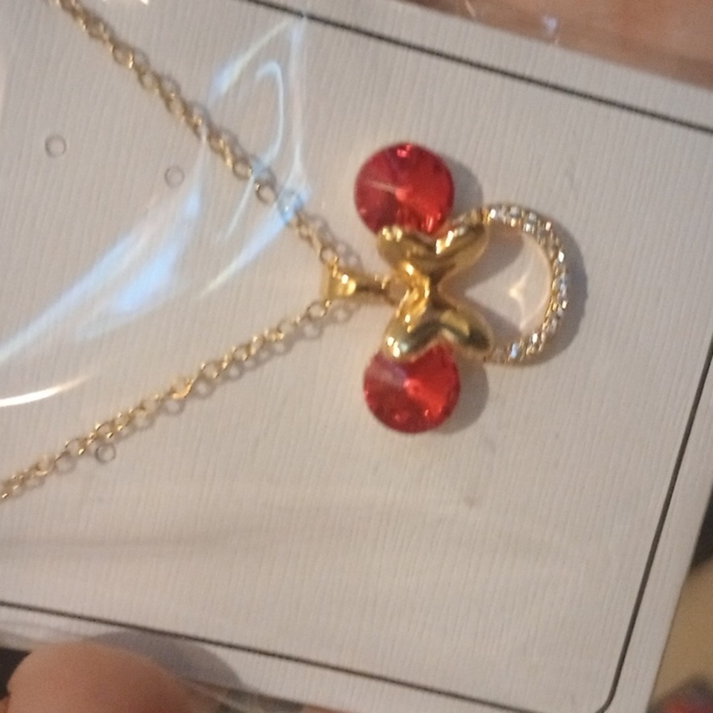 ♥️Individually $9 Or Bundle Minnie Mouse Necklace ❤️